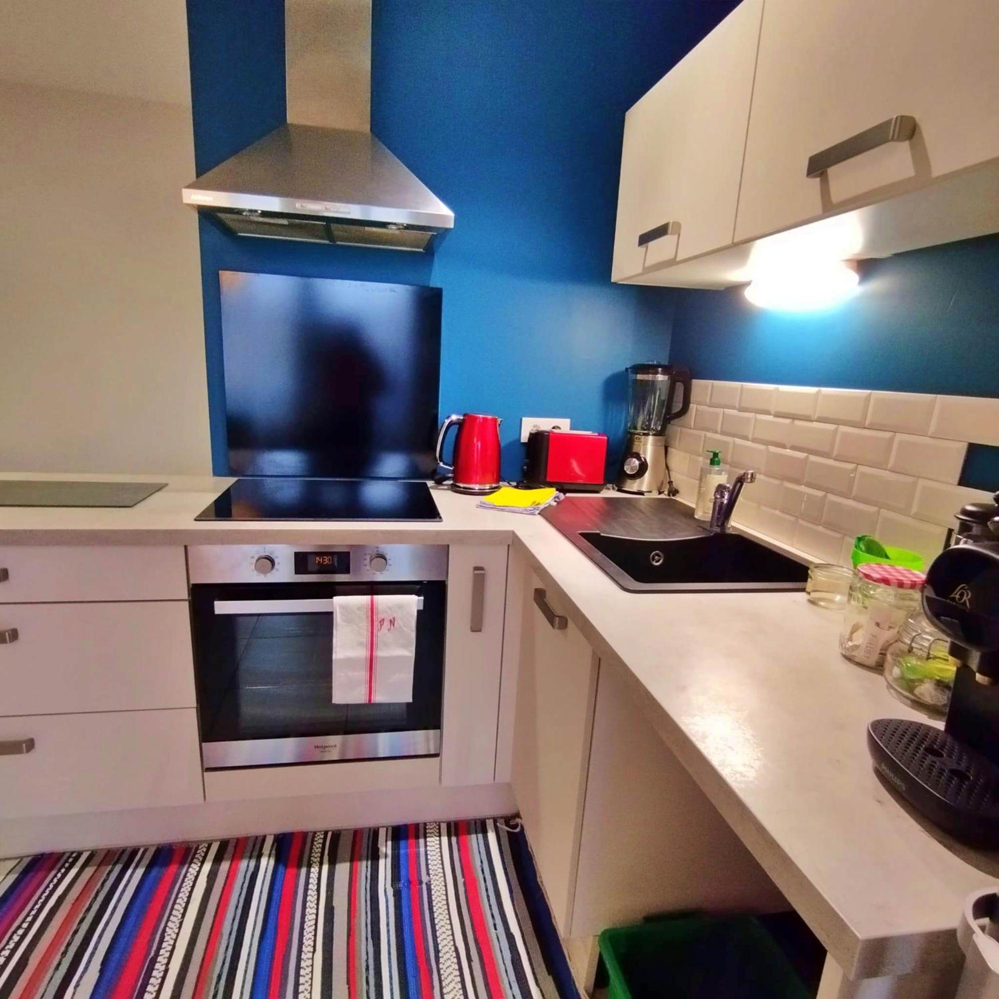 Appt 56m2 A 4mn Du Palais Jacques Coeur. Appartement *